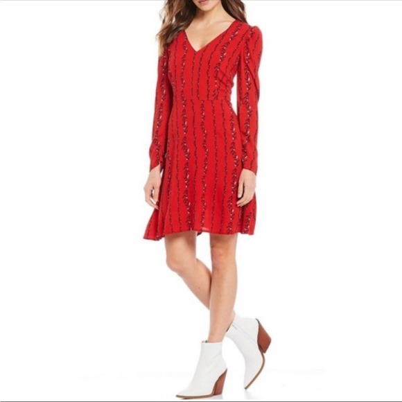 A Loves A Red Long Sleeve Poinsettia A-line Dress. Size 2. EUC. - Picture 2 of 10